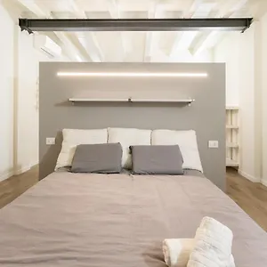 Alessia's Building- Affori Fn , Milan Italie